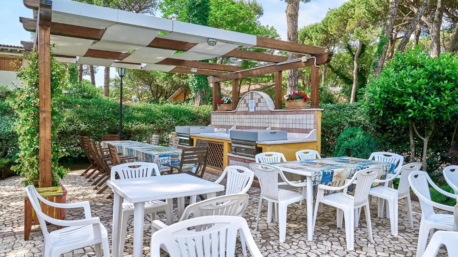 Jesolo Pines Beach House - Host Solution 0*, Lido di Jesolo Italy